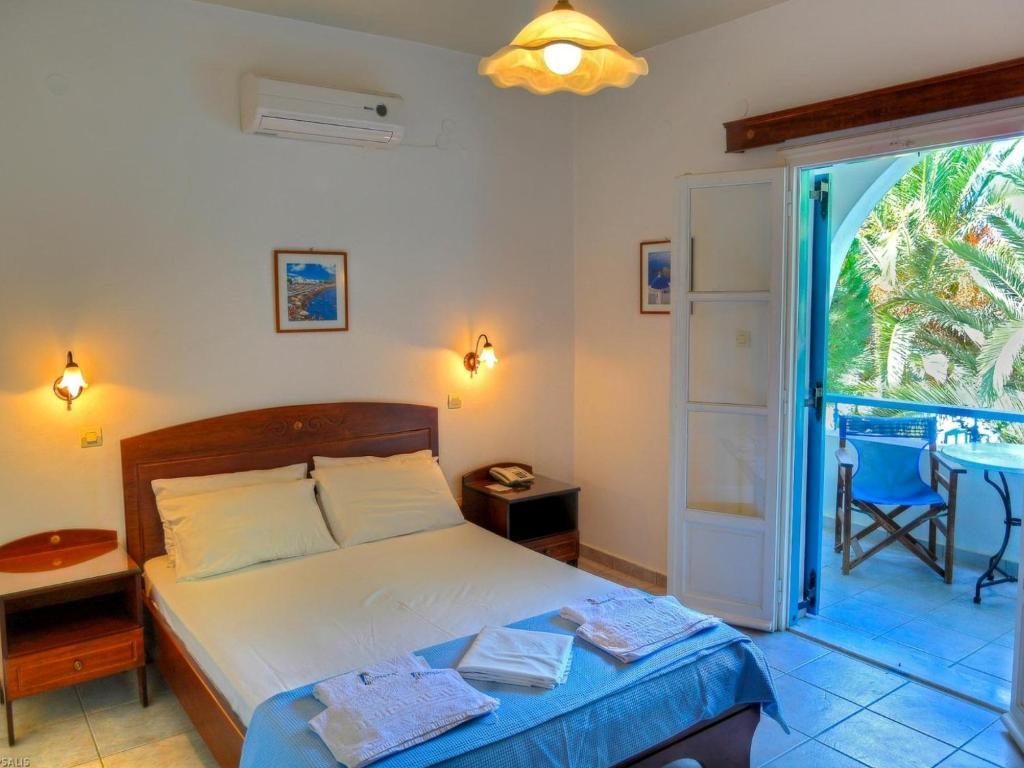 Gryspo'S Hotel Egíali Habitación foto